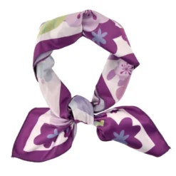 Rapunzel And Pascal Scarf, Flower Princess 8 Rapunzel And Pascal Scarf, Flower Princess -Toko Shop 427503469637 2